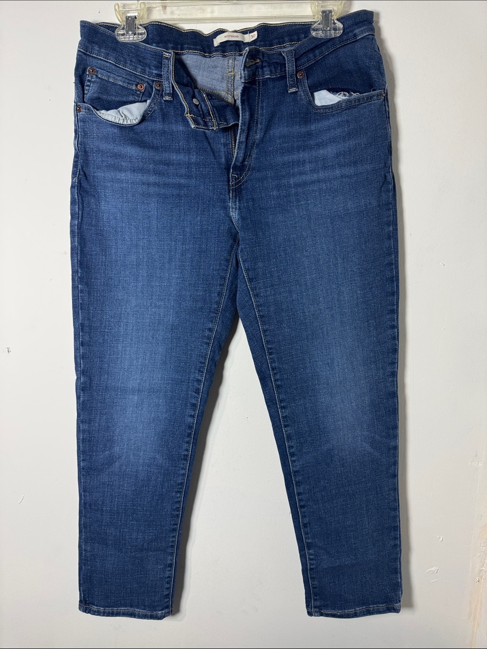 Levi's Women's Skinny Jeans in Medium Blue Stretch Denim